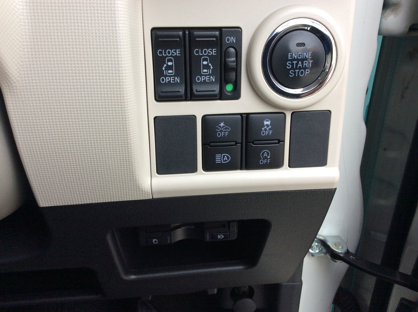 ムーヴキャンバス 660G SA3 正ナビ/TV/ETC/両側パワスラ/ドラレコ/ステアリングスイッチ/スマートキー/プッシュスタート/バックカメラ/ブレーキアシスト