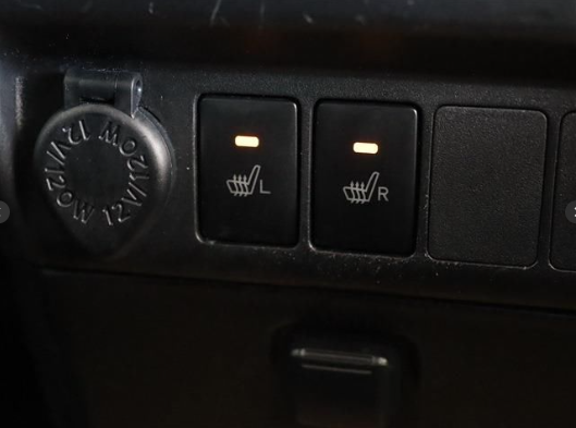 ルーミー/衝突被害軽減ブレーキ /アダプティブクルーズコントロール /両側パワースライドドア /コーナーセンサー /LEDヘッドライト /シートヒーター /スマートキー /15インチアルミホイール /9インチワイドナビ / フルセグTV / ETC /360°パノラミックビューモニター