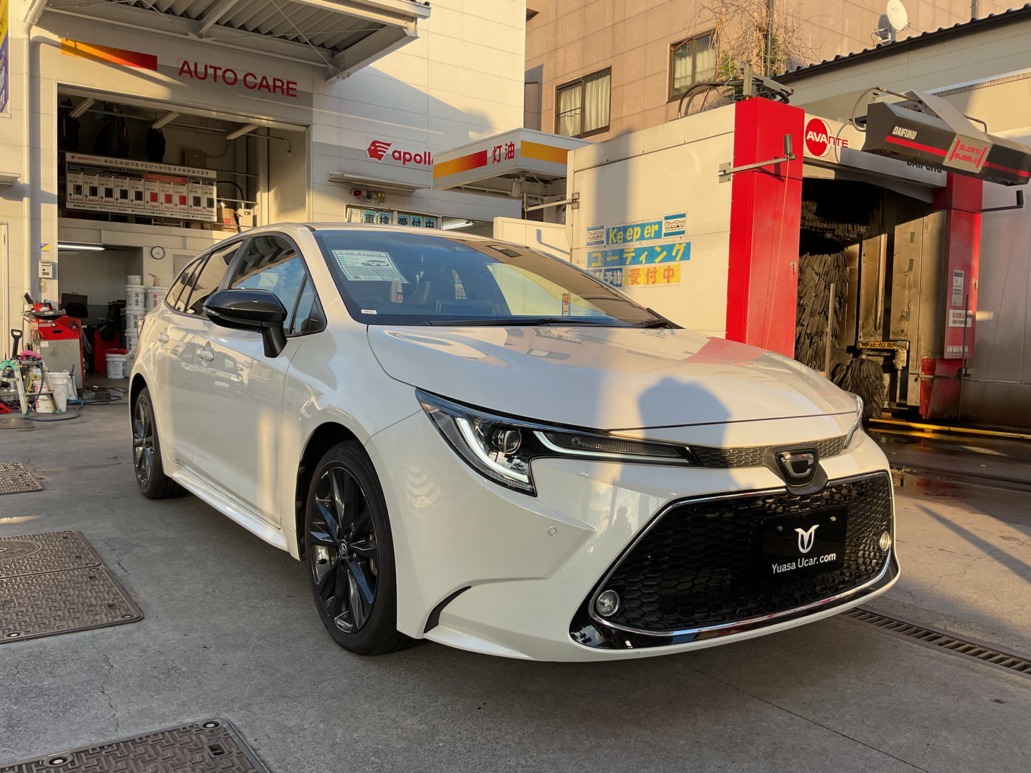 〇トヨタ カローラツーリング 「HYBRID S "W×B"（ダブルバイビー）」Toyota Safety Sense