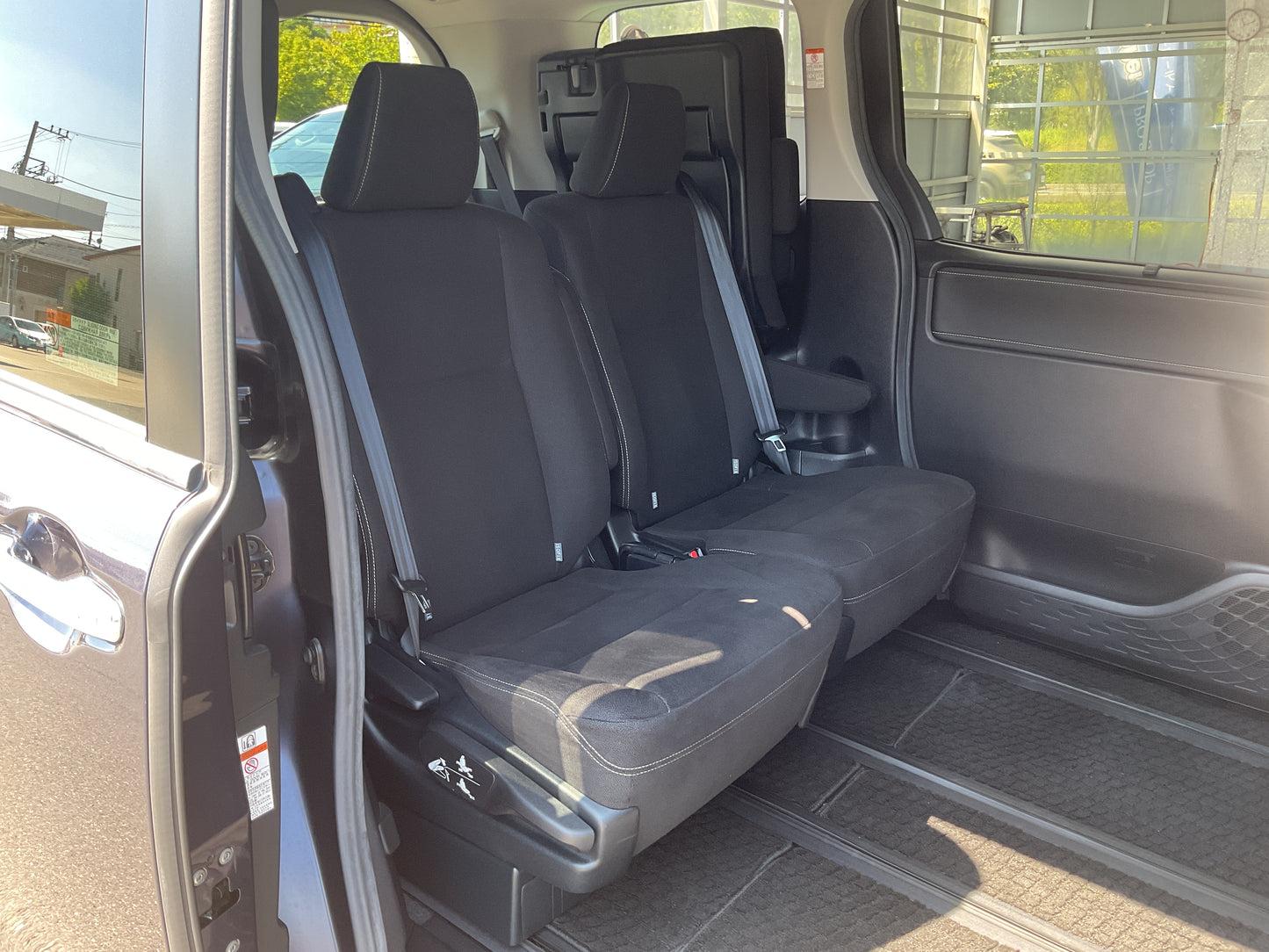 エスクァイア　ハイブリッドX／ナビ／TV／バックカメラ／