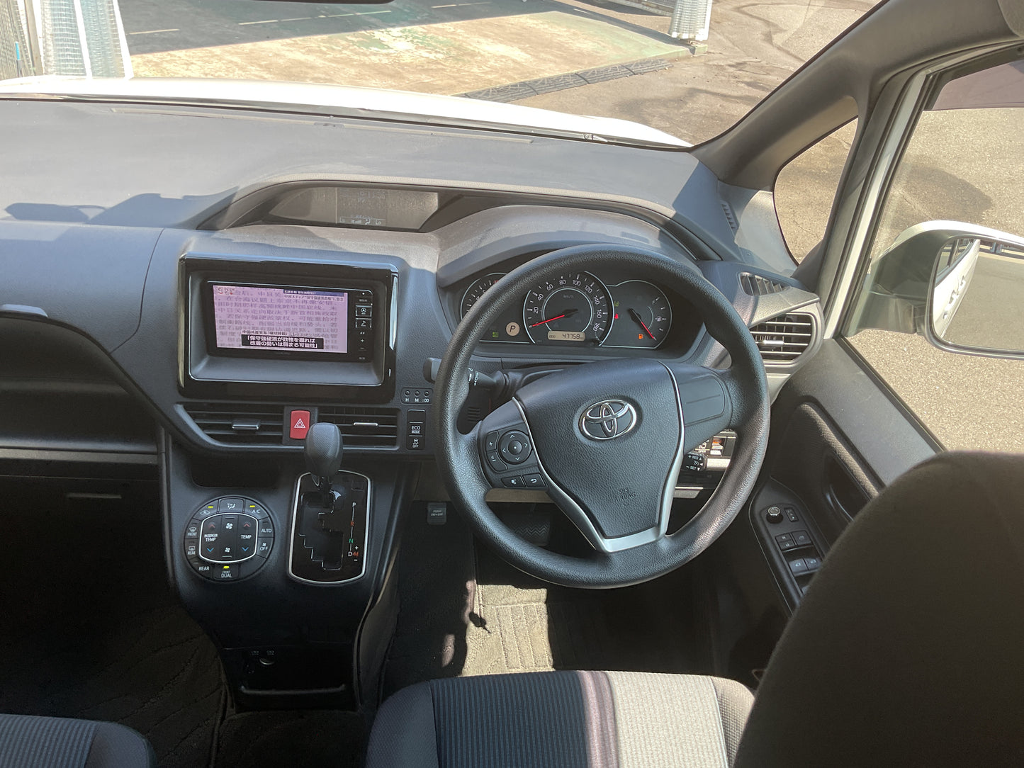 ノア　X／ナビ／TV／バックカメラ／ドライブレコーダー／