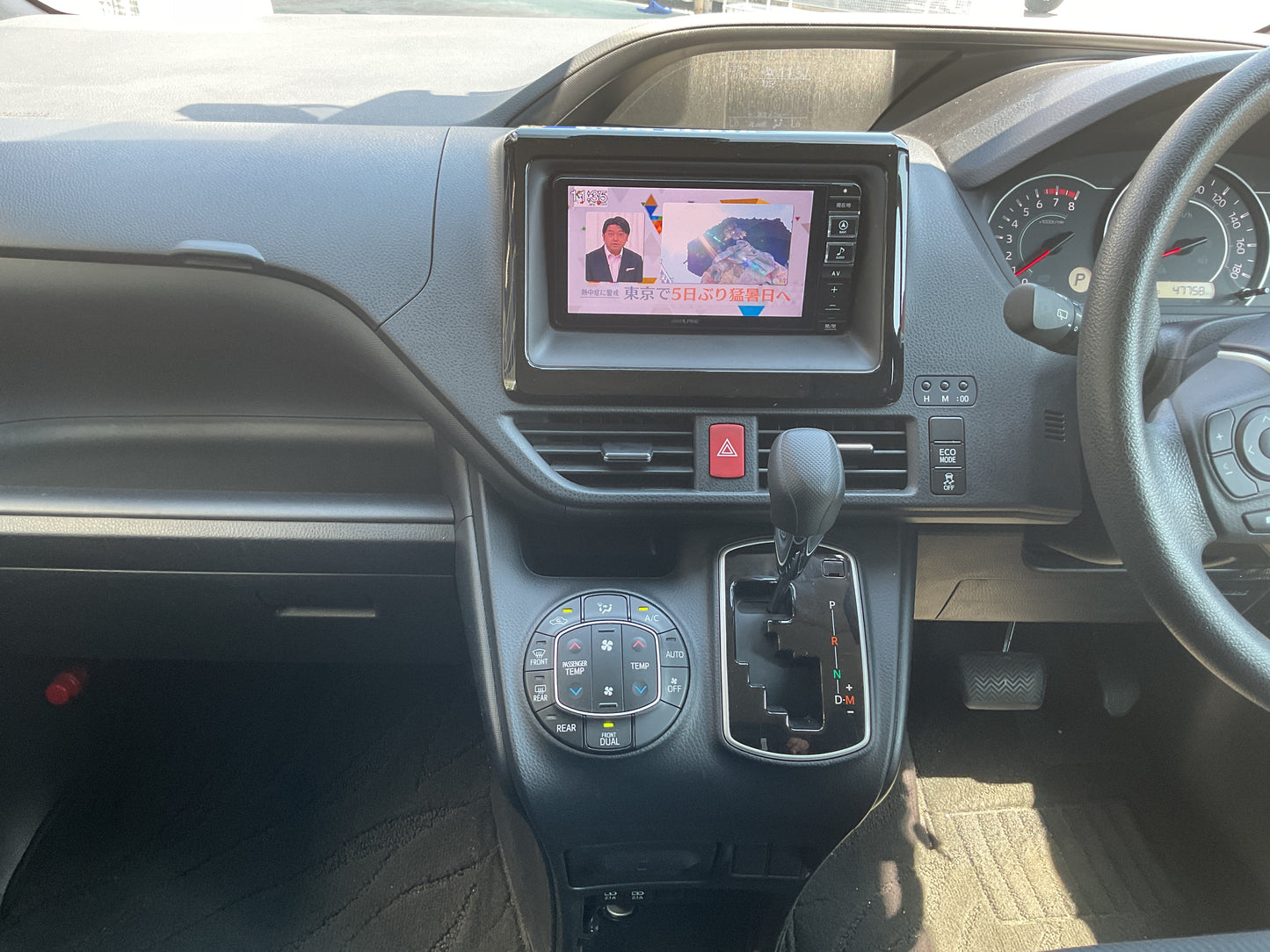 ノア　X／ナビ／TV／バックカメラ／ドライブレコーダー／