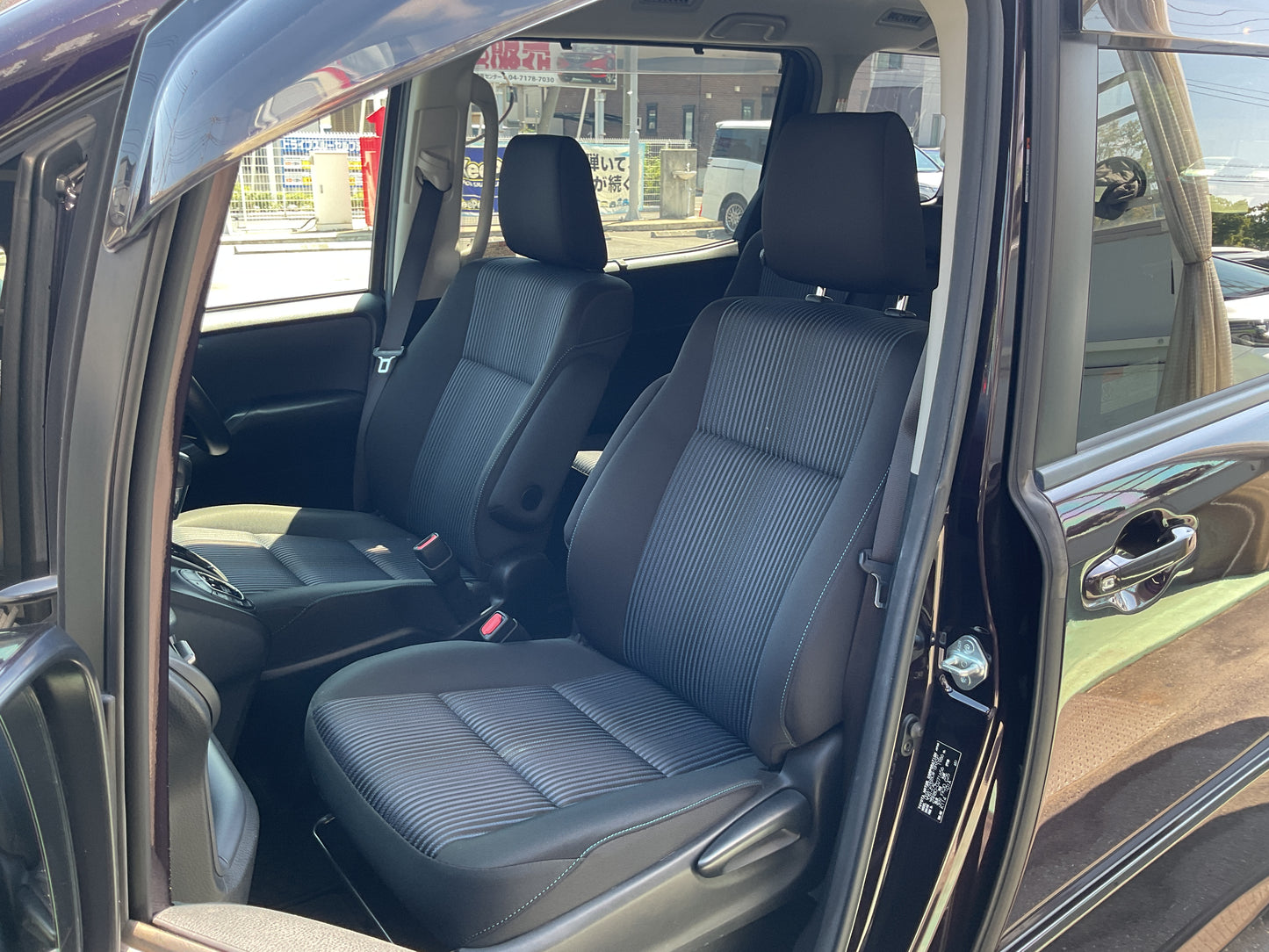 ヴォクシー　ZS／ドライブレコーダー