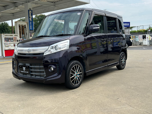 スペーシアカスタム/カスタムXS/パワースライドドア /HIDヘッドライト /フォグランプ /純正ディスプレイオーディオ / ワンセグTV /バックカメラ /ETC /スマートキー /革巻きステアリング（ステアリングリモコン付） /社外14インチアルミホイール /アイドリングストップ